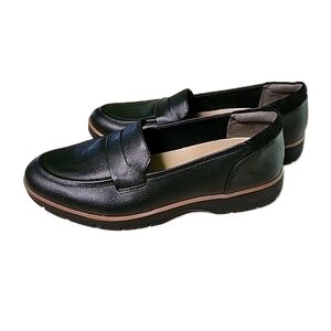 New Women's Dr. Scholl's Smooth Black "Nice Day" Lug Sole Loafers Size 9